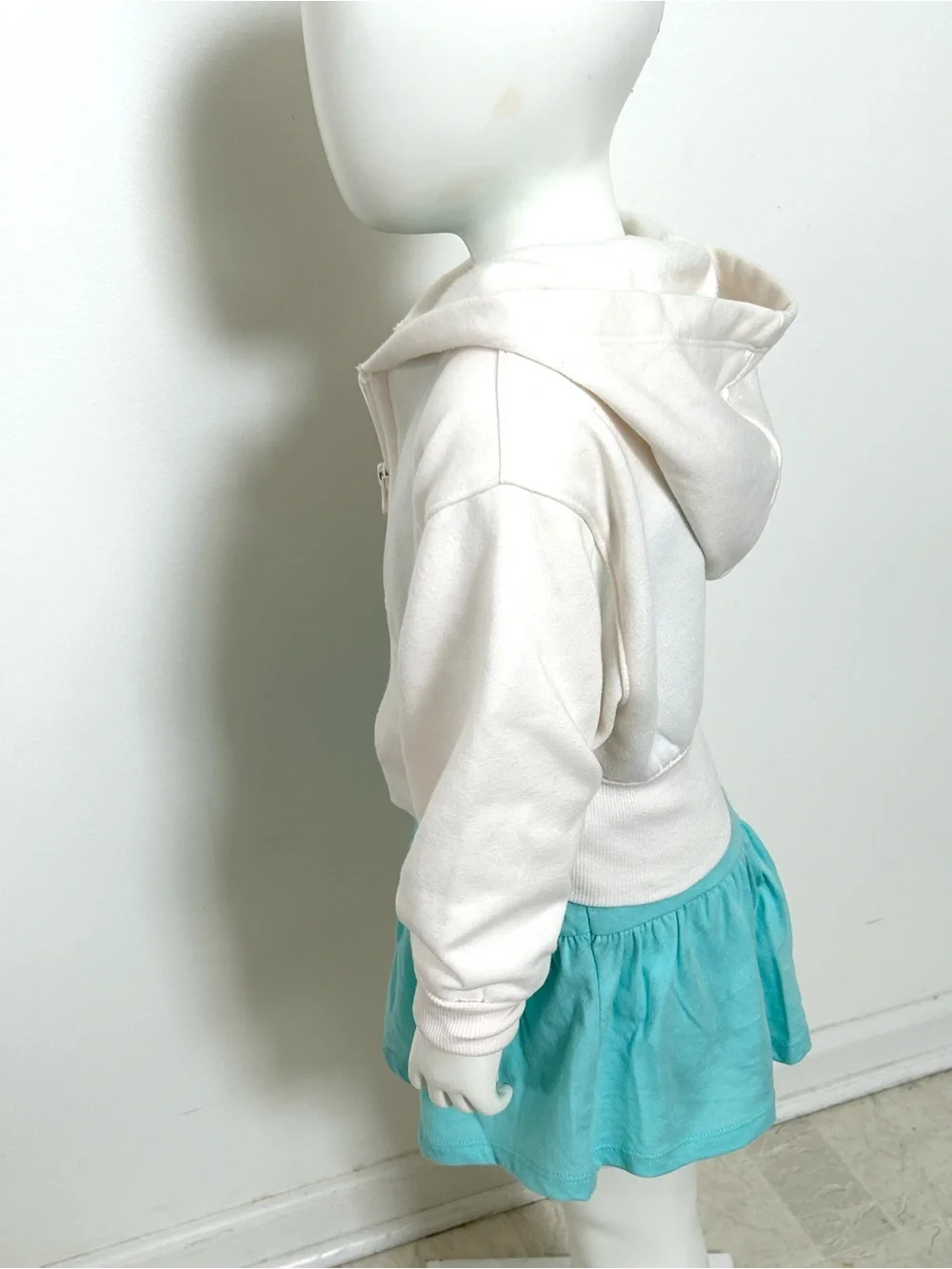 Girls Classic Cream Zip Hoodie - XS/4
